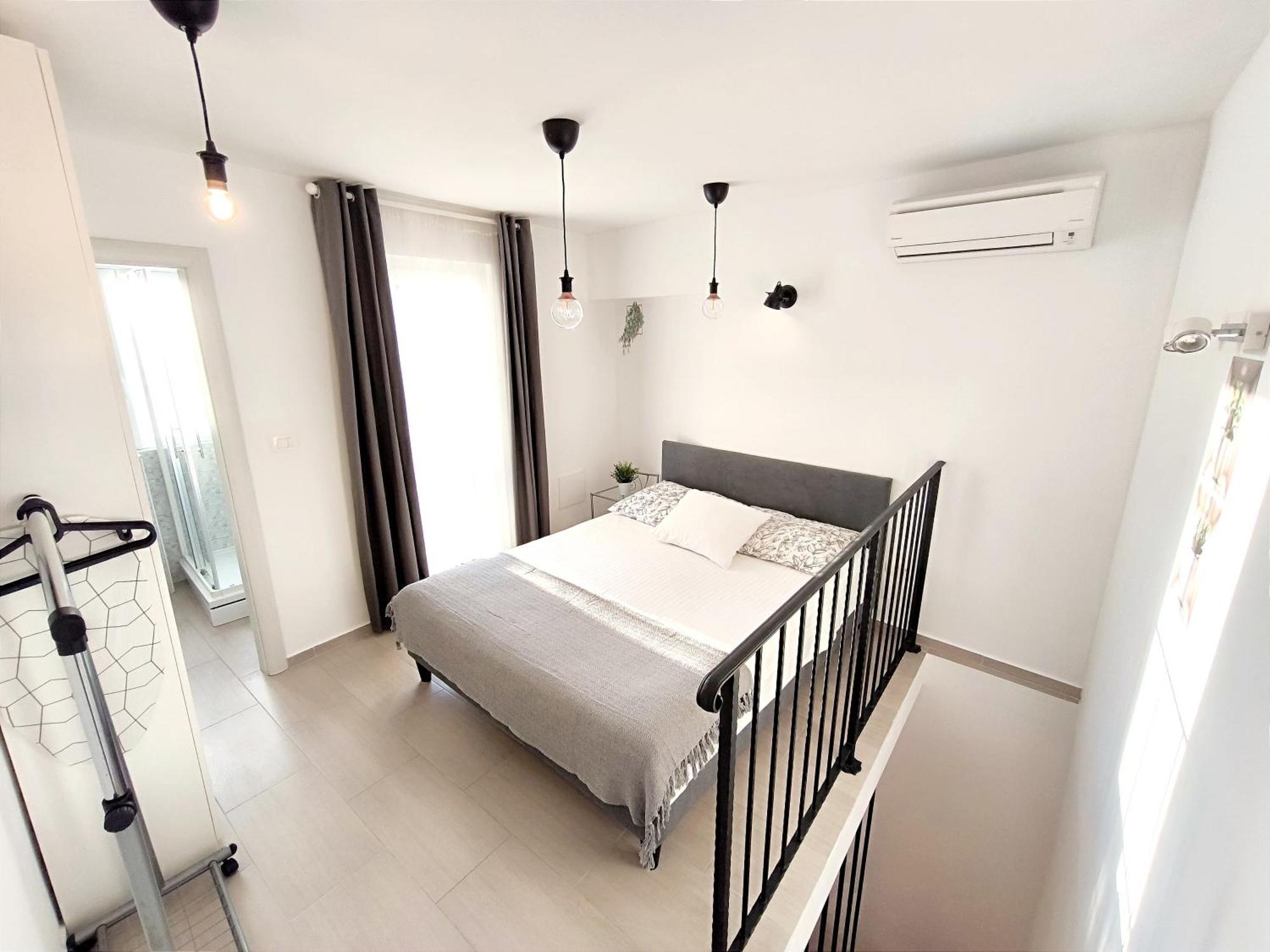 Central Apartment & Room Niko ספליט מראה חיצוני תמונה